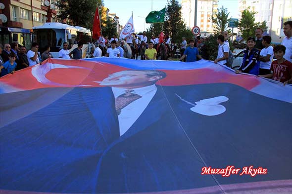 Atatürk'ün Sivas'a gelişi 8